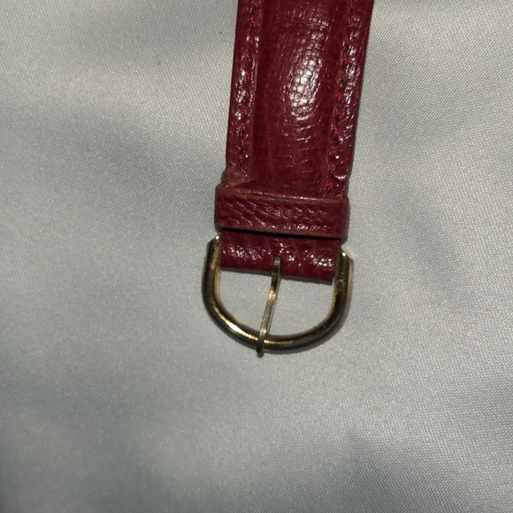 Vintage 1990 Guess Inc watch - Picture 13 of 16